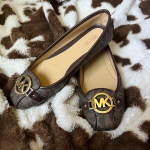 Michael Kors flats